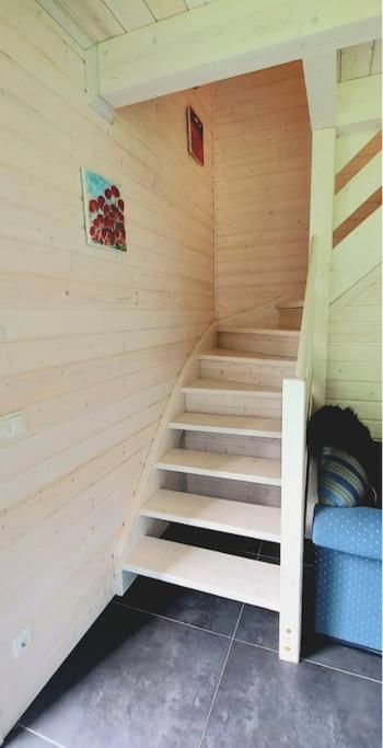 Ferienhaus“ Blaues Wunder“ Am Wasser Mit Grill Nowe Warpno
